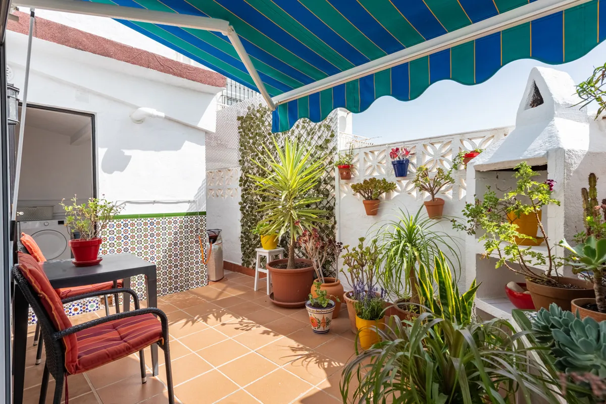 0d3987e9-ecc5-429f-a331-3cdc8f1a4b1b