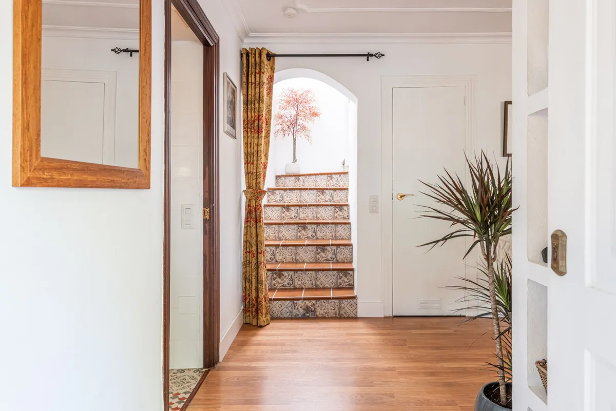 29d0432c-e327-4a3e-9f6b-31af27531fd2