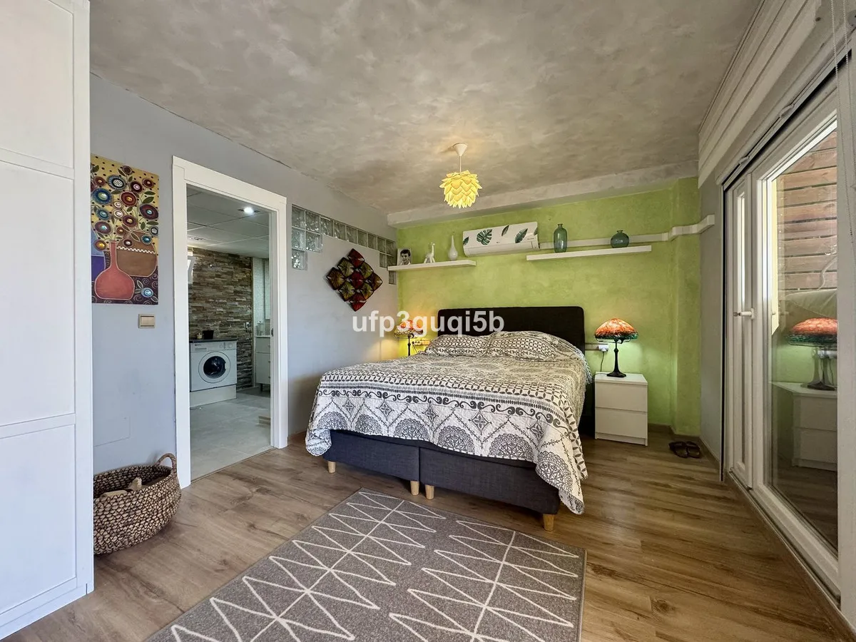 7f878e53-a0c2-4cea-970d-88b97ced74bb