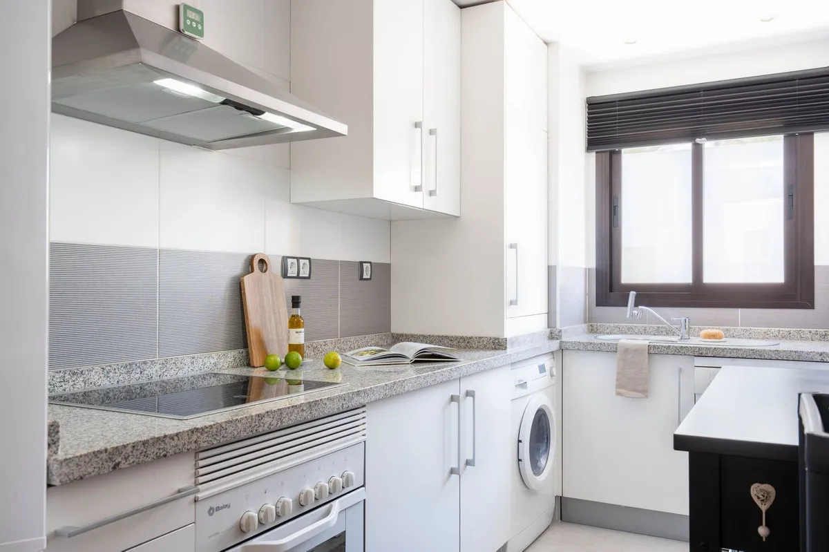 593334dc-6900-4745-b1c2-2f3911a5c709