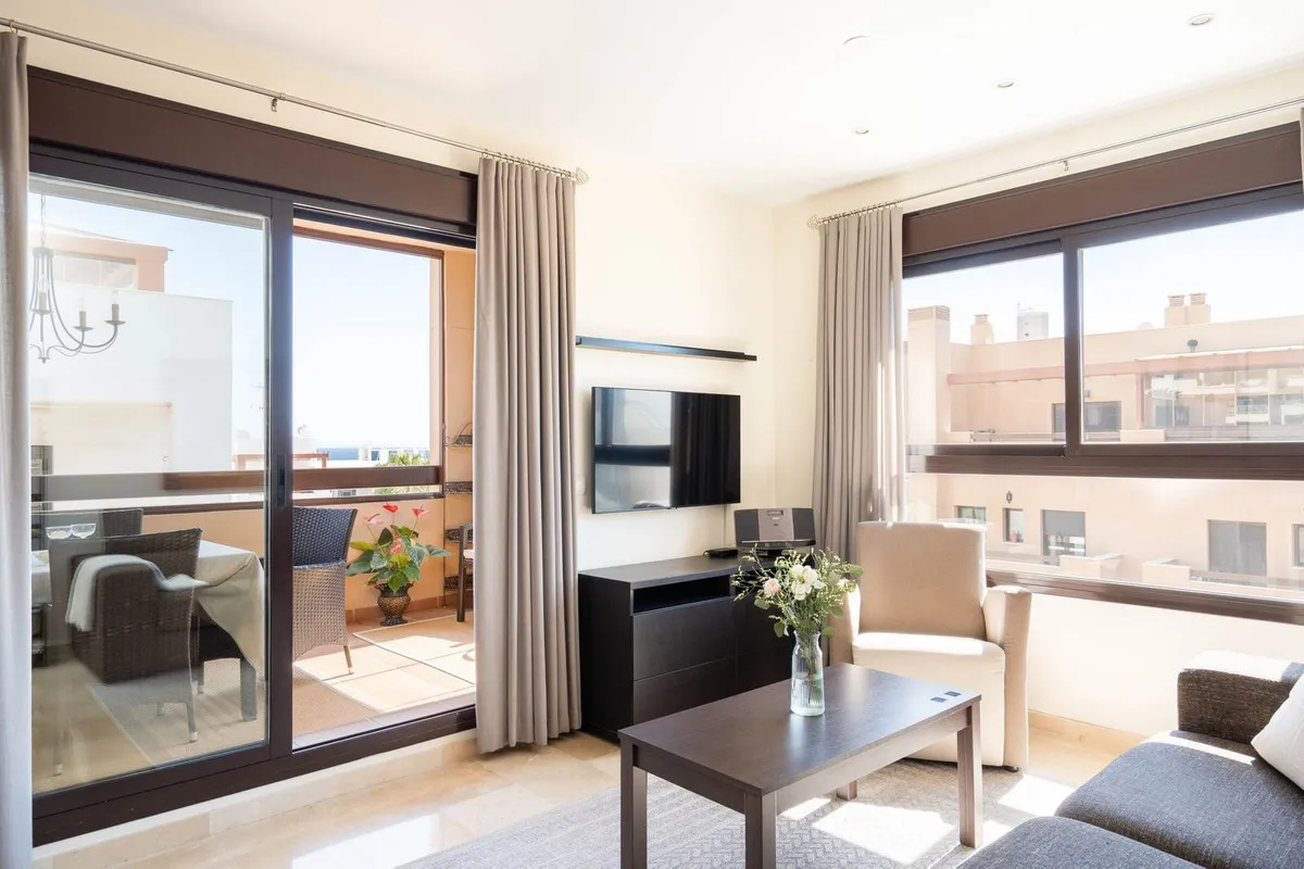 6644b4de-9326-43be-b2fc-88527826d483