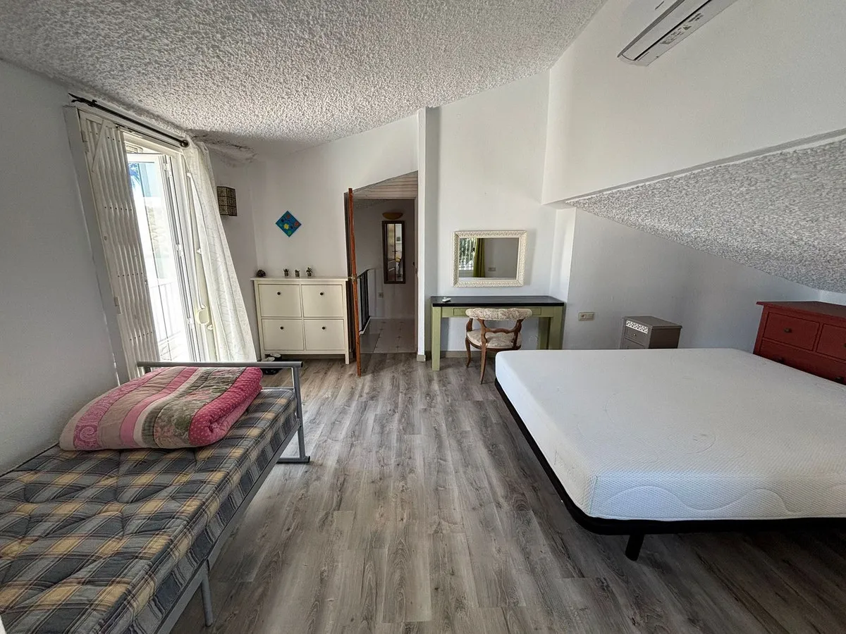 1809cfd4-3043-4fa2-a266-aba1faed2315