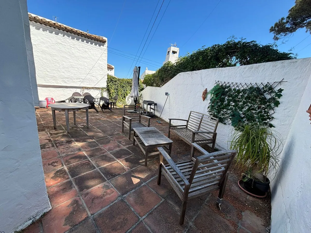 5dfdb89f-f569-4001-a687-7f9134be850e