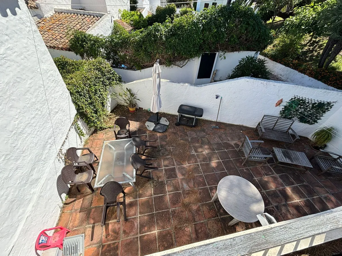 a574bb1c-1acf-4b8b-9f42-e62184e15af5