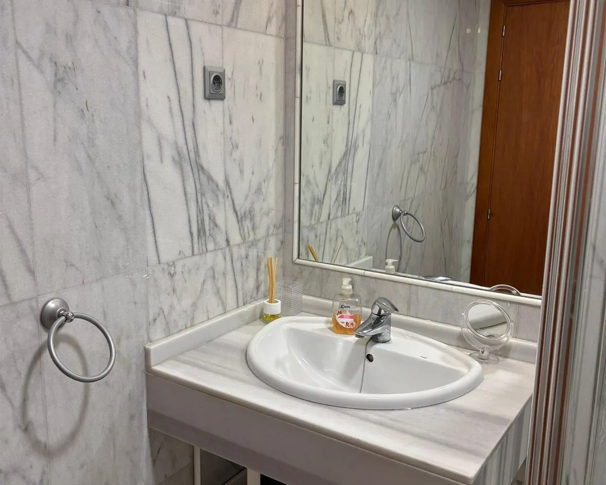 6025552a-a8c6-453c-8c83-49c2dd94ba9d