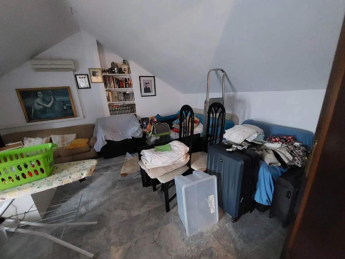 aa2734c9-289d-40dc-a5de-e375b985ab43