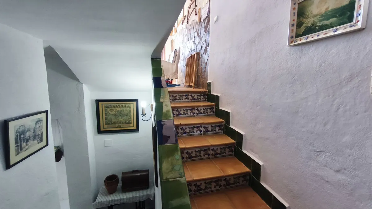 00646240-60e8-4809-9932-1acf6b7e16b3