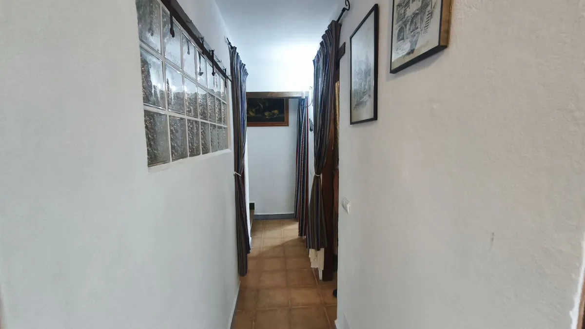 21c8ad01-4f93-4df6-9874-f6172fd11d69