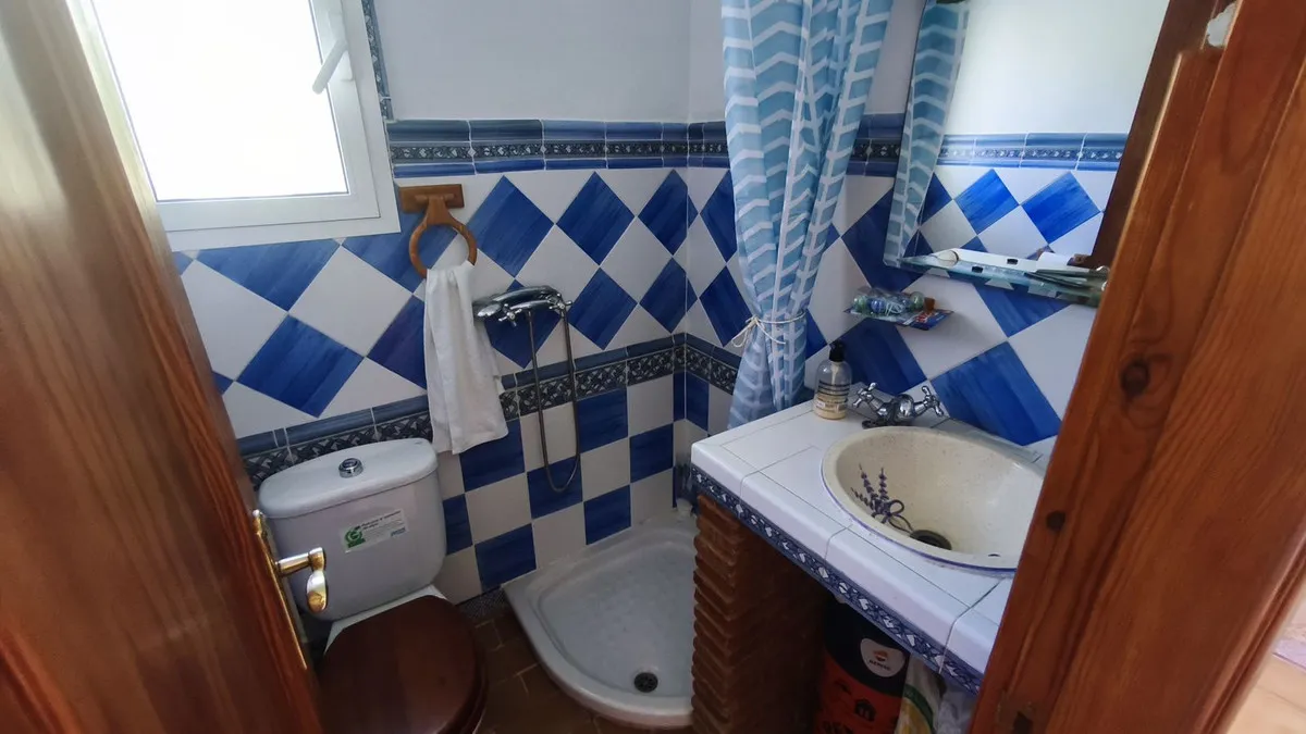 d1fa08bc-10dd-4d18-b0f9-42742d8e21a1