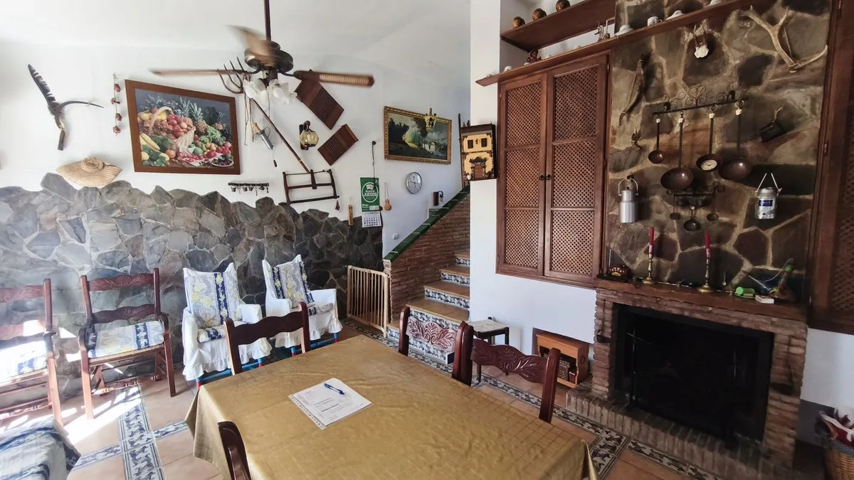 eb98ed7e-8e5b-4500-9ad0-6df73982d26c