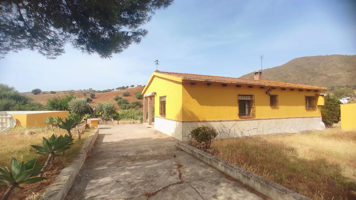 70241bf8-6e4c-4ffe-9587-751aa805bc12