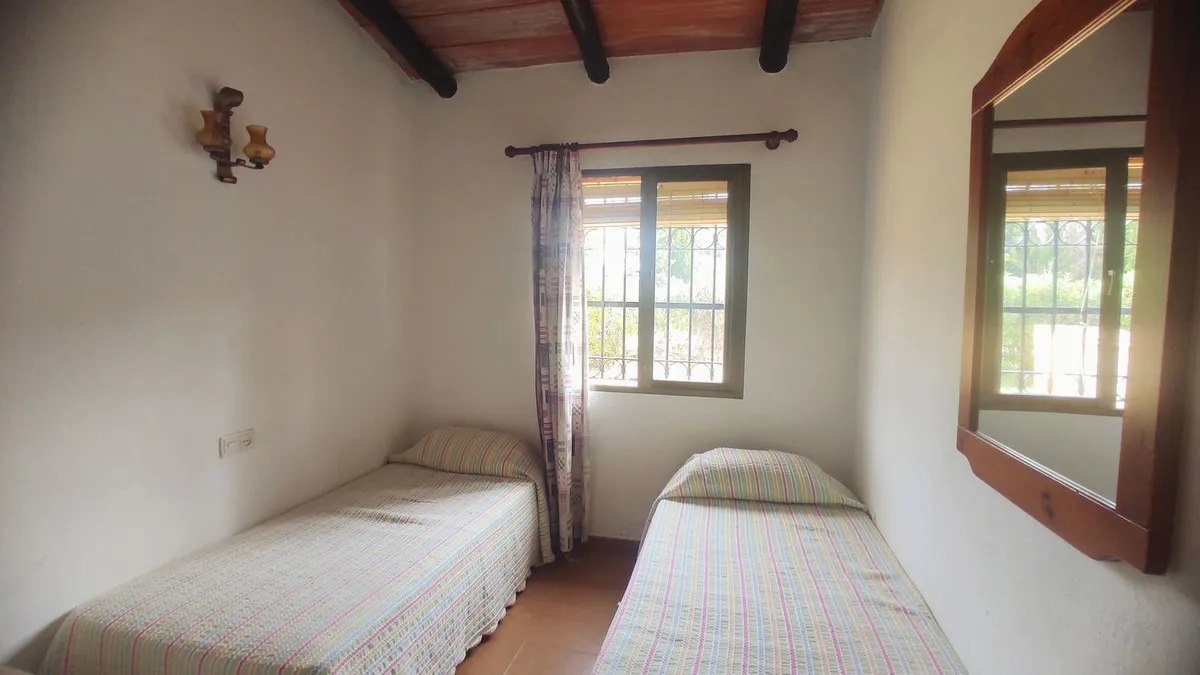 952a5f8b-cad6-4c38-805a-3758d258705b