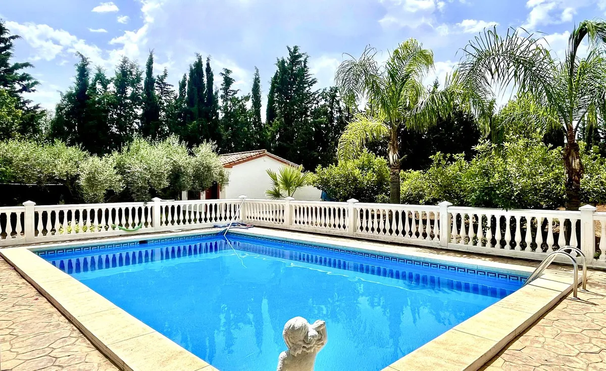 6b74974c-8d8f-4236-b64c-e313c391dcd2