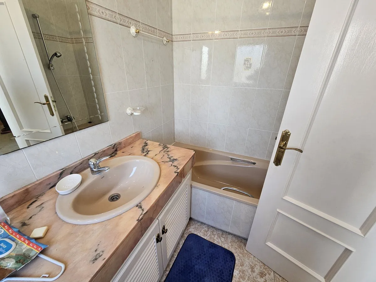 6f04eac3-b845-4266-97ec-87457b587ca7