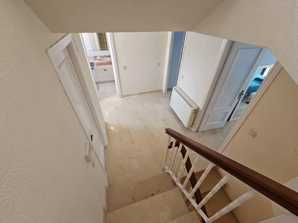 e546157c-0fbd-483a-84d0-2fd14ee27415