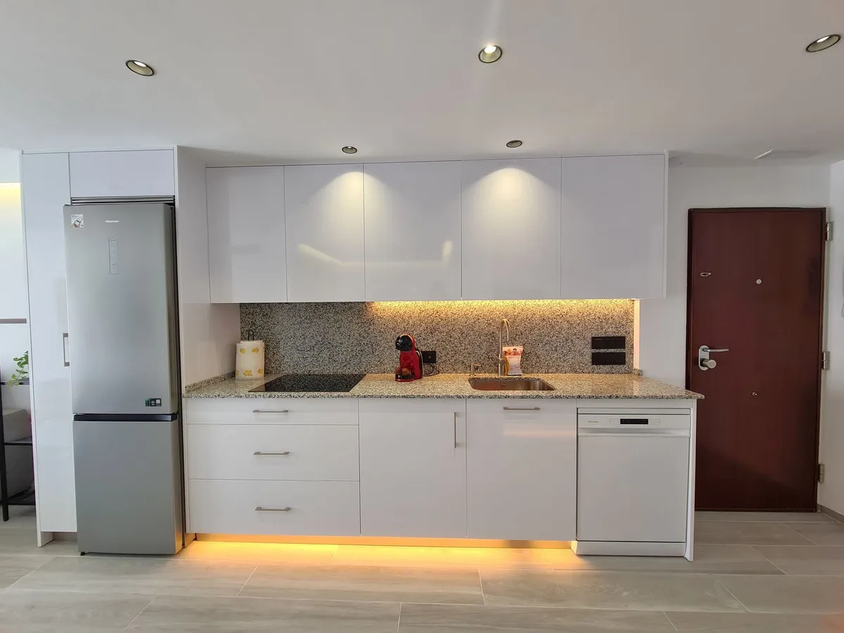 05b36dcd-e5d8-4651-b3a0-0acbaee2000e