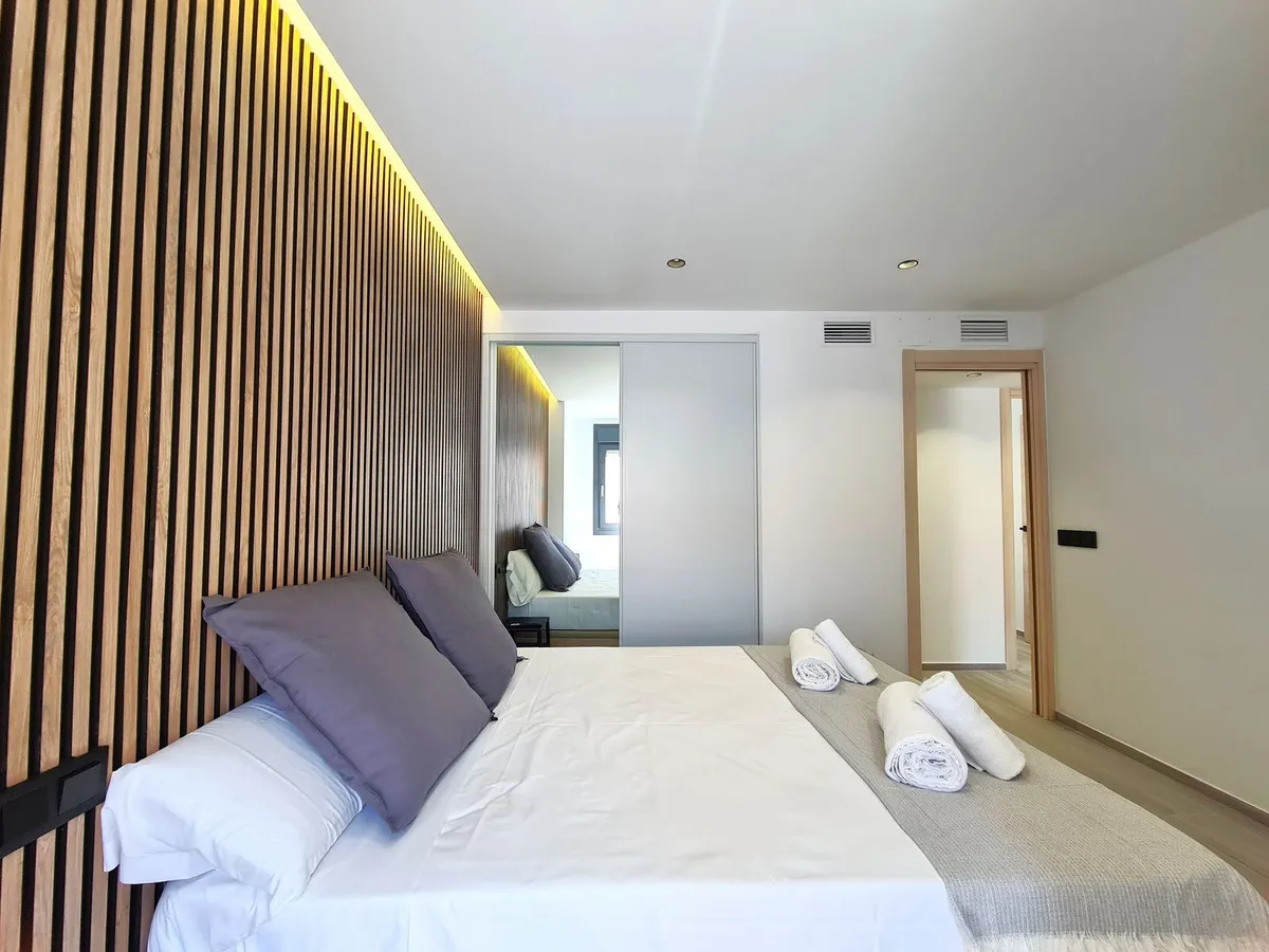 3ce02996-fbdc-4aaa-bcb7-d6d359dc91f1