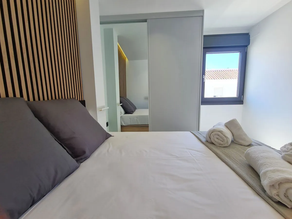 e8c15e43-d495-48cf-b114-94d22456d8e4