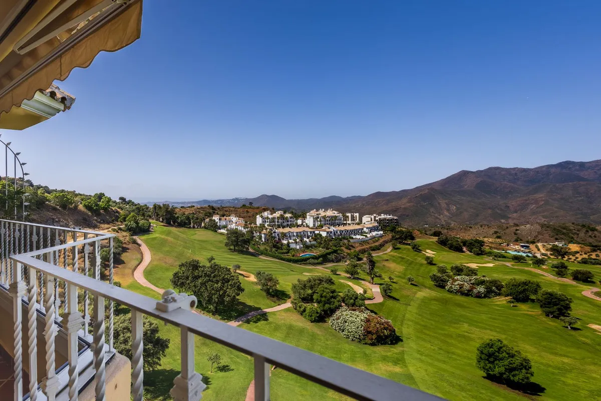 33588e6d-3569-4f40-bbd4-7c69bc172527