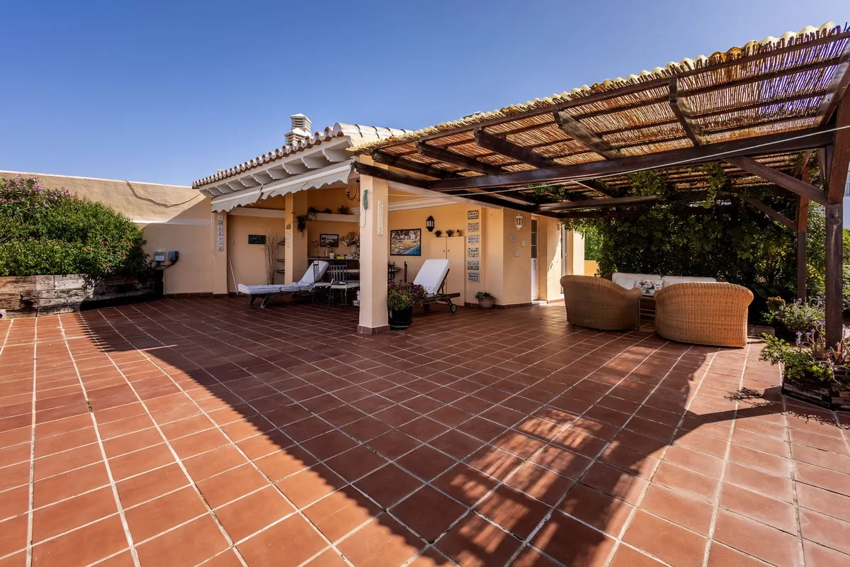 3478dee4-c971-485b-8fd3-75e243720225