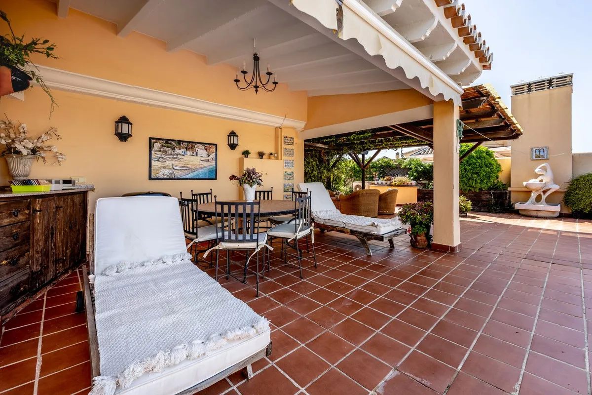 c0f2b5d6-2b13-4179-a9a5-380a3e76e661