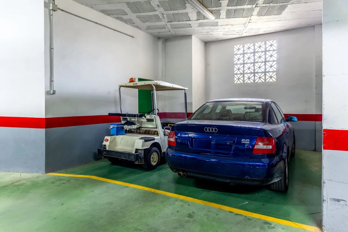 f90b9cca-c641-45ca-8cc2-128fc904b0a0