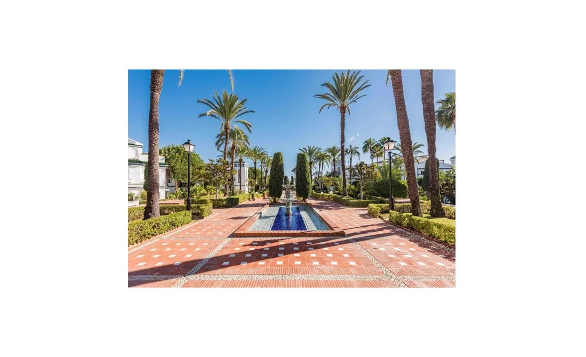 7c44d4c3-3f3a-4c5d-9959-6aaea43b126c