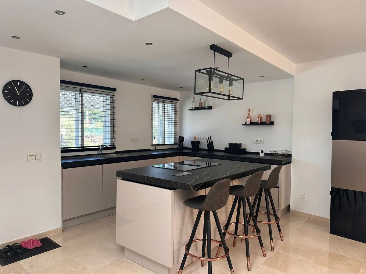 91da57bf-3953-4b99-8f17-8a7cbdb0d83b