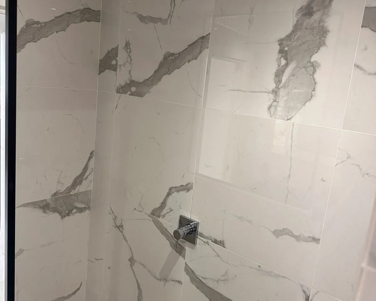 9d52c8fe-5622-4c47-9d86-5ba5928e9b02