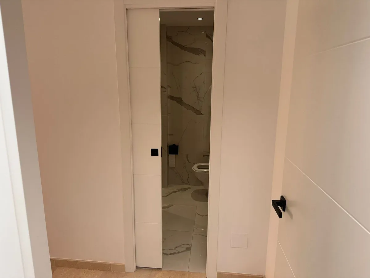 a84268bc-aa40-4314-83c1-202aa56e744d