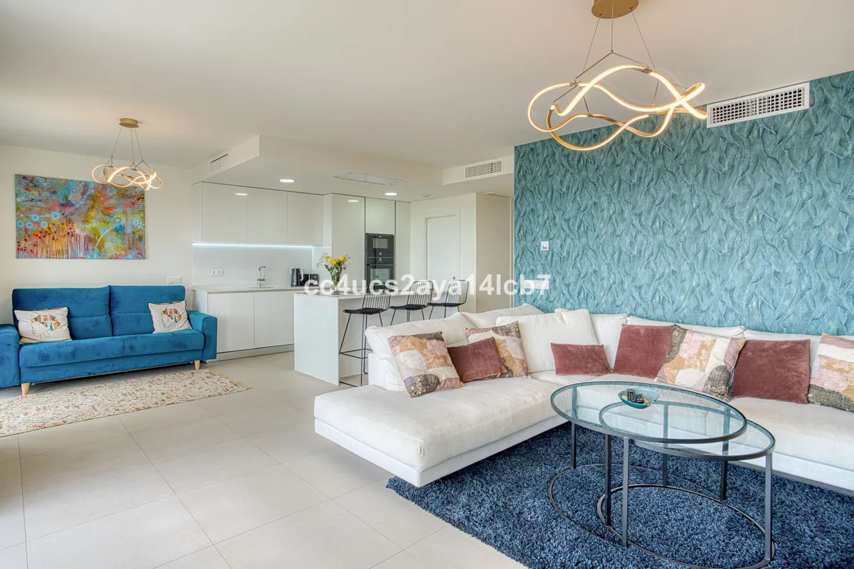 348b0725-3327-4143-8b86-0ca8dff986a7