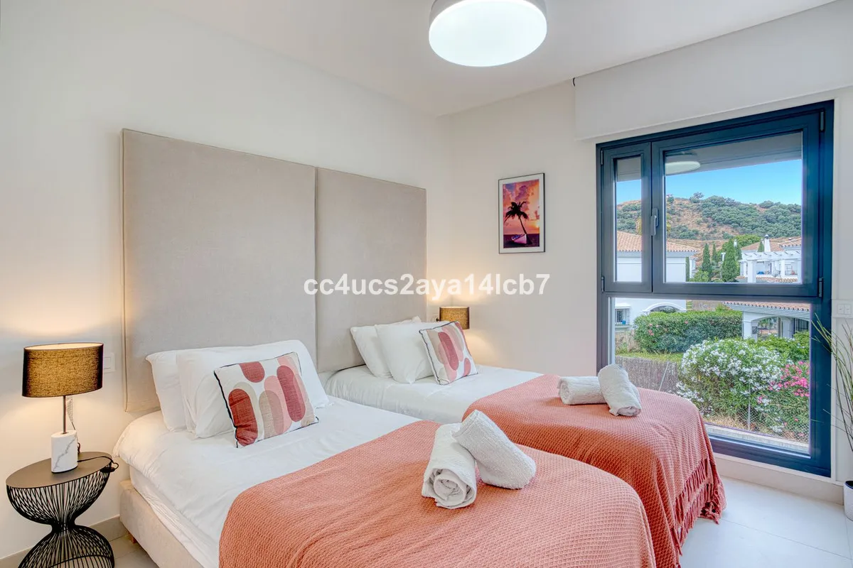 6b52e37c-fa5e-4ee4-b82b-d25245f462f9