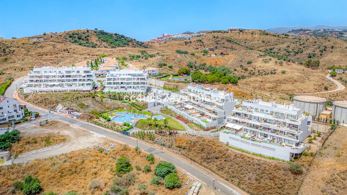 f7518ec7-758e-42d9-bfc6-4149b759749a