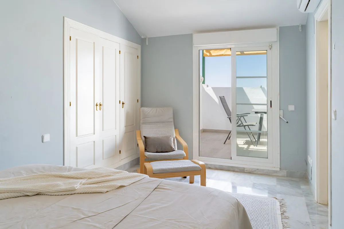 4ff5fe17-f296-4ee0-b9c6-2dfc2d7635c1