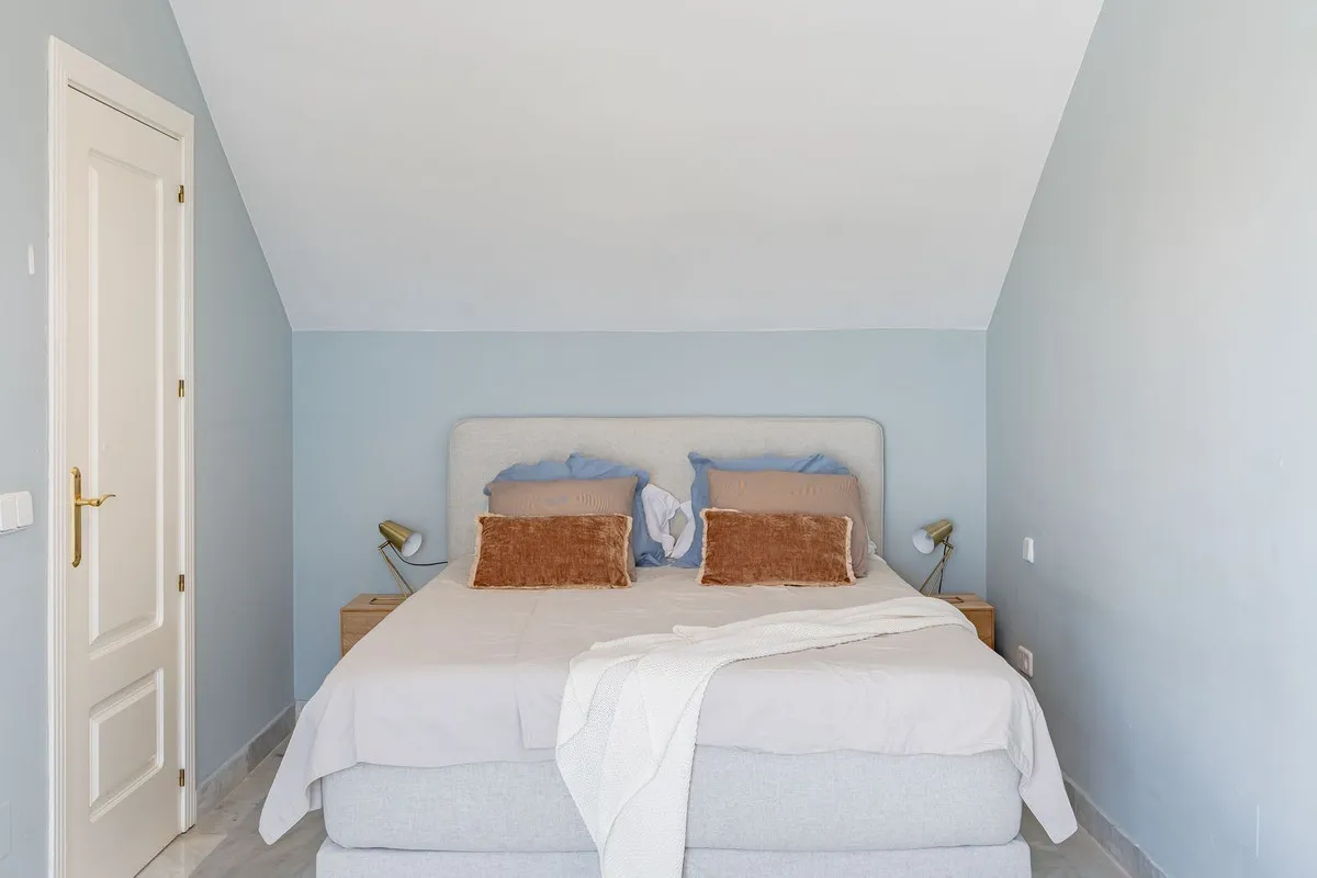 66715f96-d185-4dd5-a725-c494095efd4b