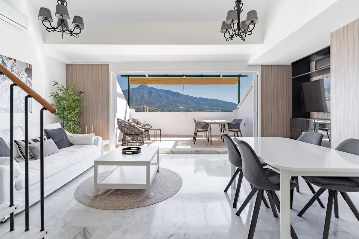 c99a2e3f-4cb7-40b5-a38c-bfd46e0a3dac