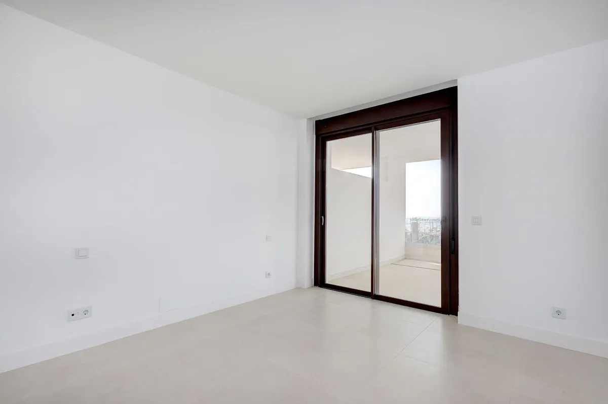 8ecd4ba5-443c-4ae2-8065-b5ab36f420ef