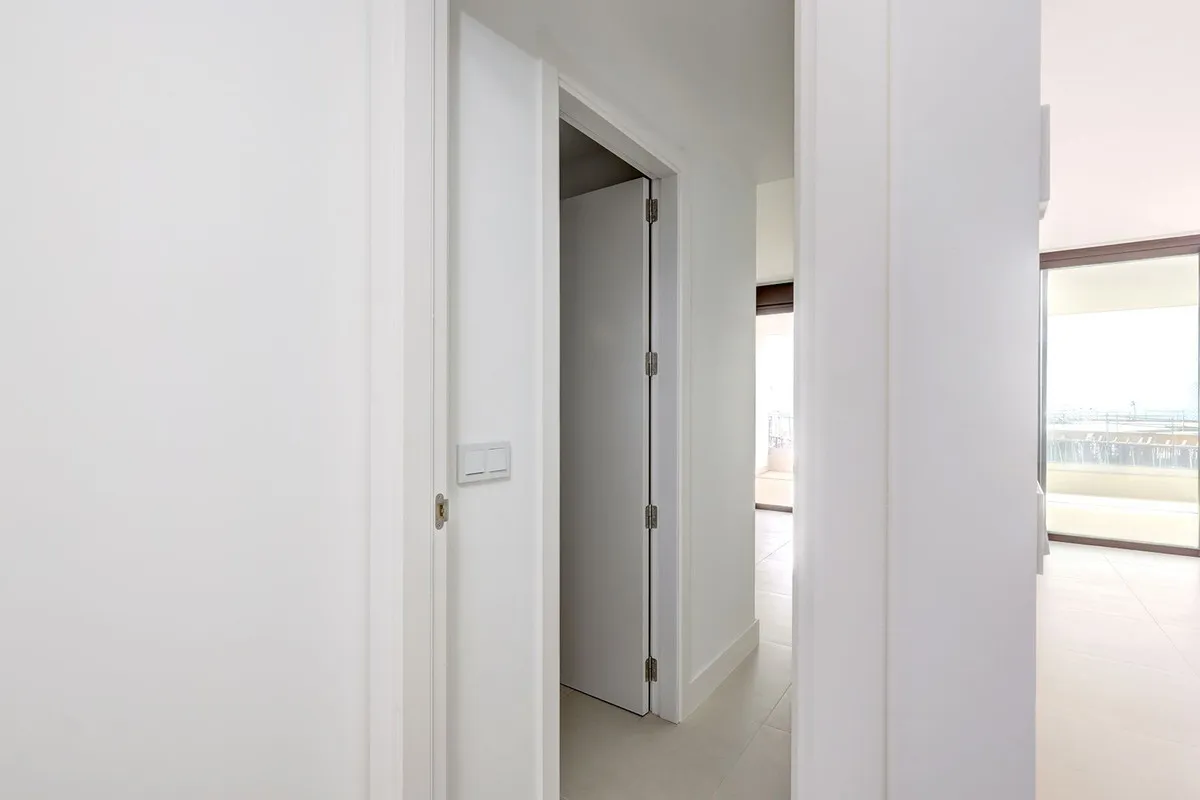 cfee3b79-9527-4ed4-a289-fed90e9f22ec