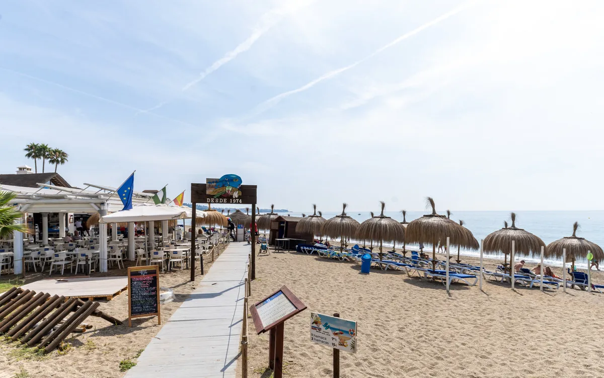 35a93cb8-f3ea-413c-851b-e4e3398a4ebf