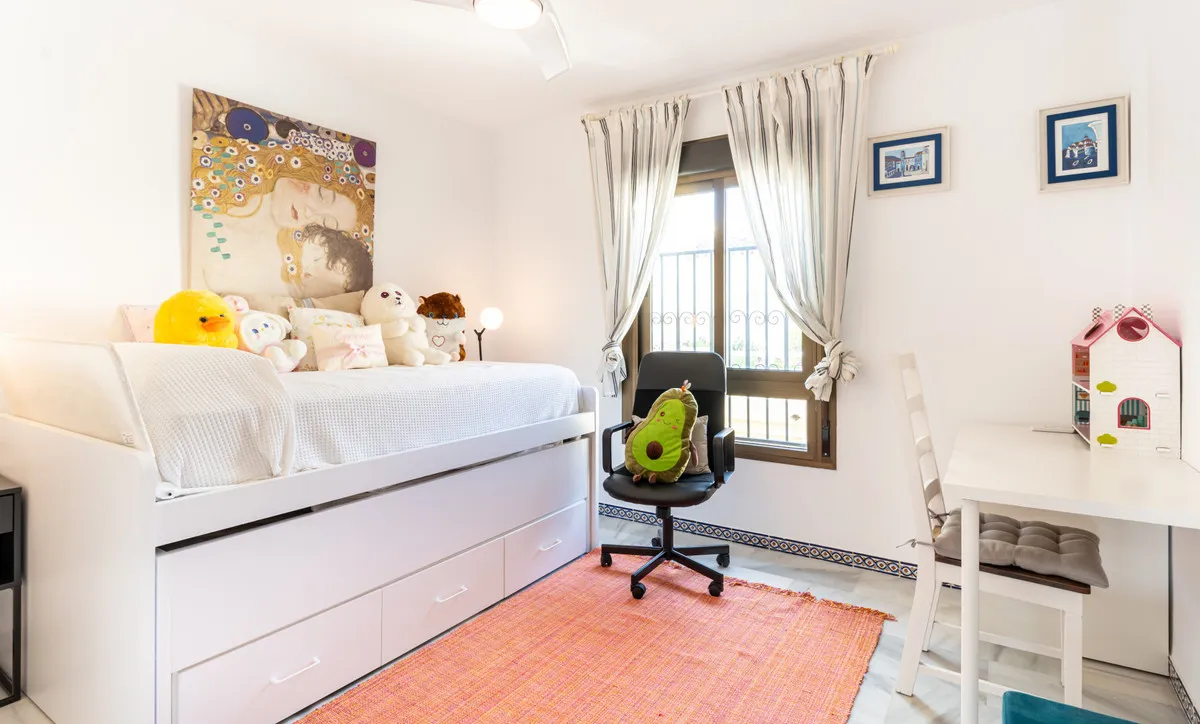 7648386e-c268-4b07-9c92-3d832c98af1b