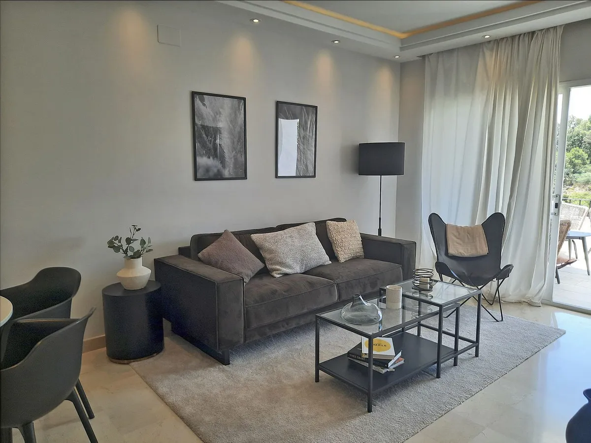 22f7946c-38b5-48d5-8bc6-e1866fa714d6