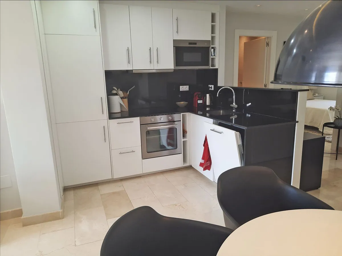 6449e692-20c2-43c1-a49e-72a1aaf65c84