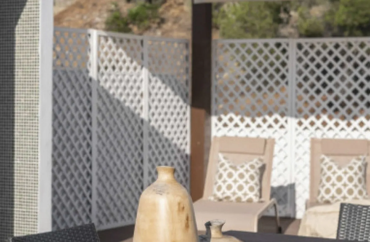 ecb64bae-e72d-43b2-80b7-639e3967ad76