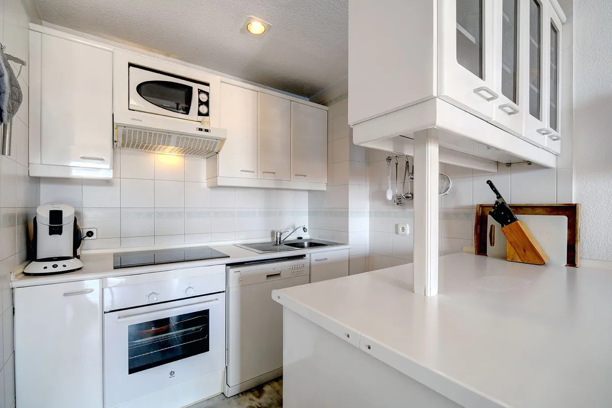 5331e294-e795-42c5-b080-89360476e923