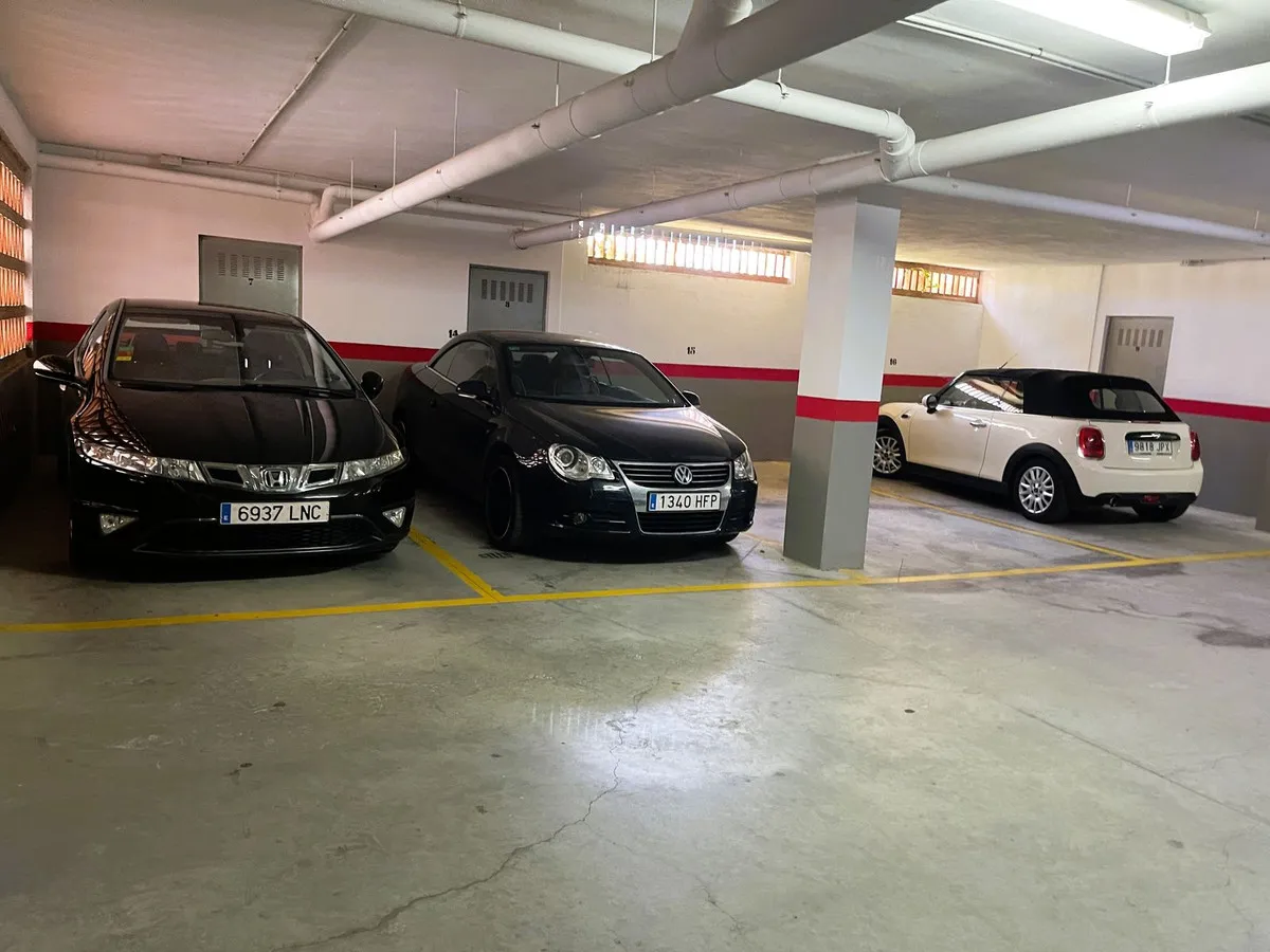 8fd436d7-e1d3-4e6c-a6d2-86b49f468be3