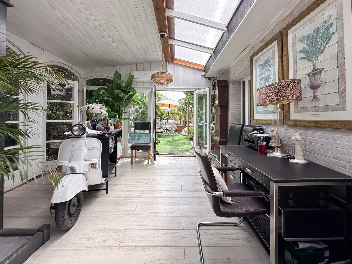 54284d03-3504-4f6c-b959-12baf9138756