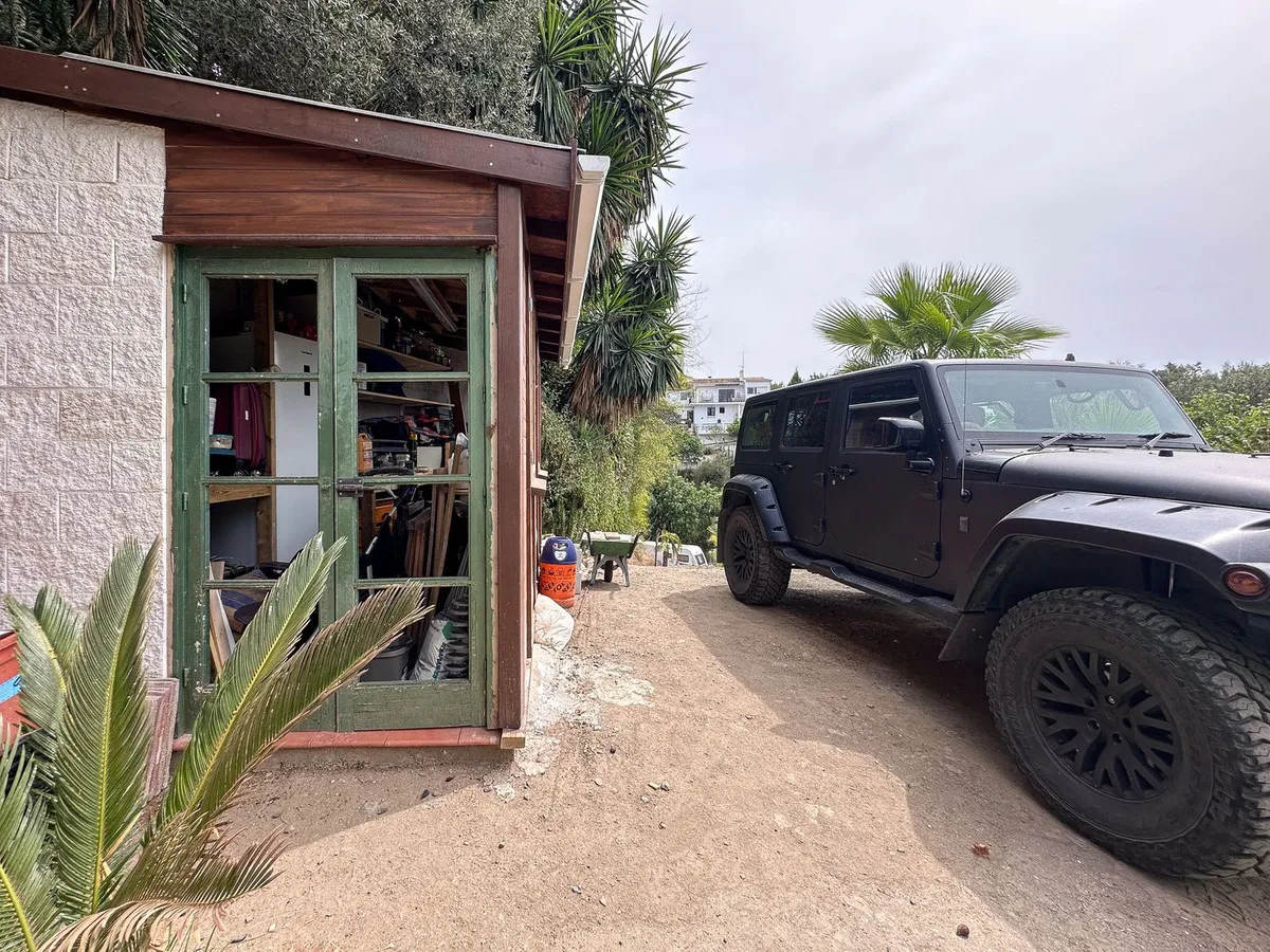 b4d2beb1-9ca1-49d8-8139-1ca76f5105ab