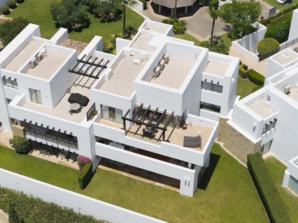 addc5b61-58e4-4786-ade6-bed93e778e84