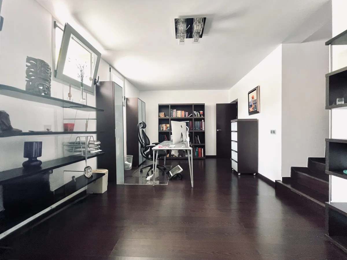 ec8c8410-299e-4b0f-b5f0-ba355d2144d3