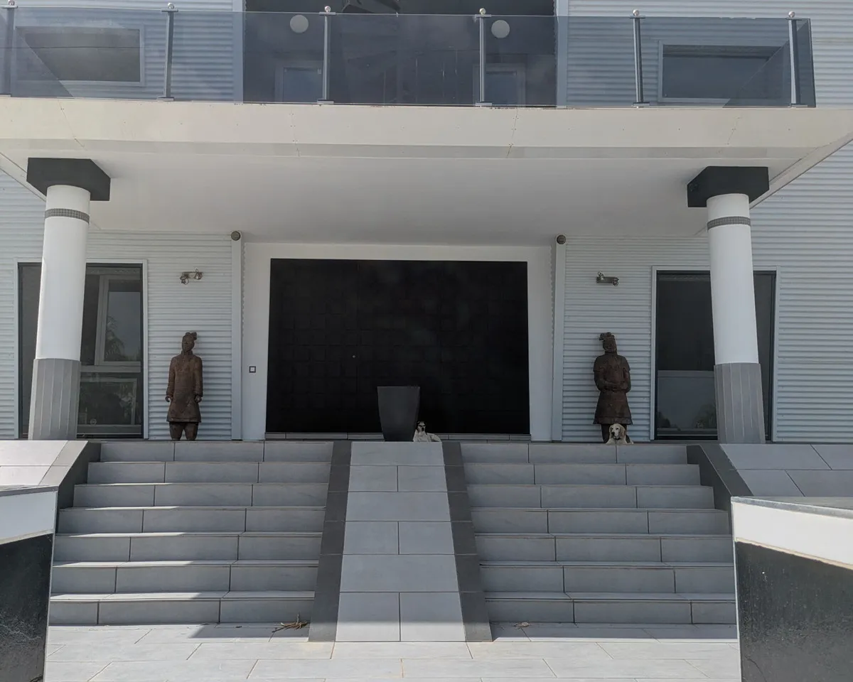 fefc2f1d-493b-408c-8cf8-cd34753fa569